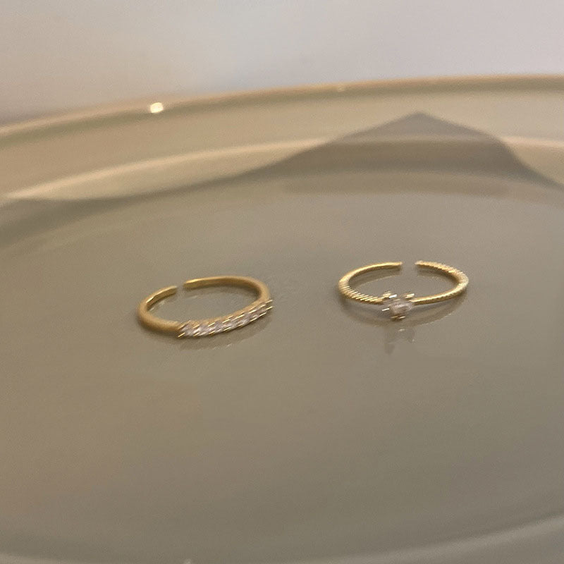 Damenring mit elegantem Zirkonia-Besatz und filigranem Design Shop Nory