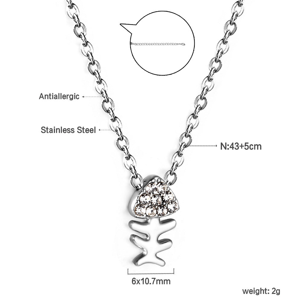 Damen Halskette mit liebevollem Herzmotiv aus goldplattiertem Edelstahl und funkelnden Zirkonia Shop Nory