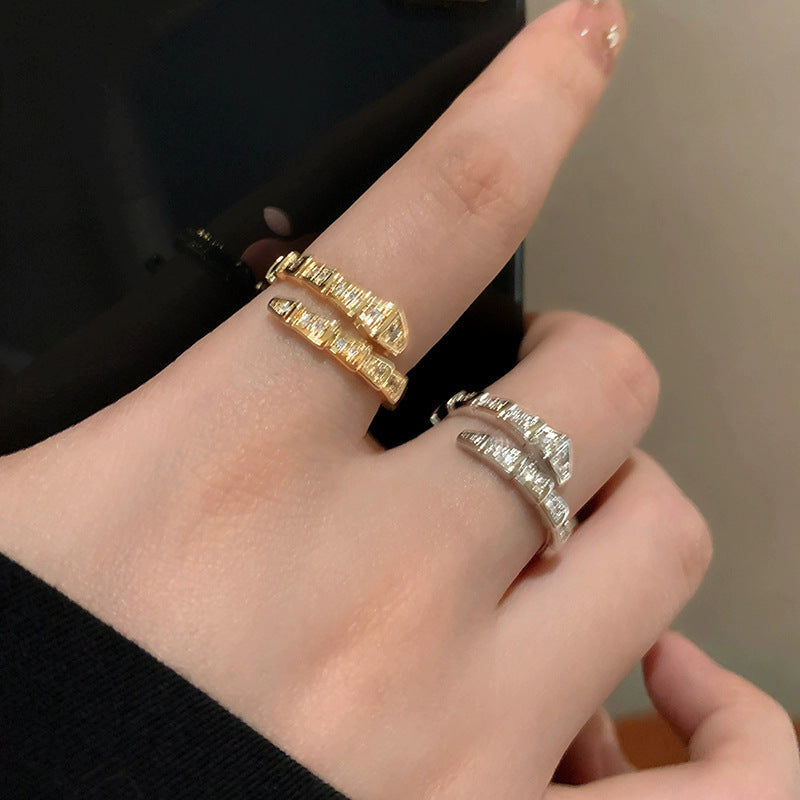 Damen Ohrstecker mit eleganter geometrischer Form Shop Nory