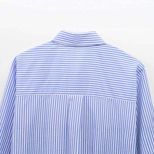 Damen Oversized Hemdbluse mit vertikalem Nadelstreifen, übergroßen Manschetten und Schmuckknöpfen Shop Nory