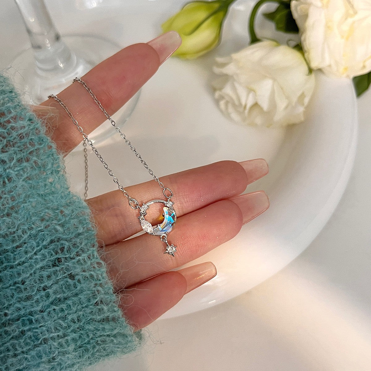 Damen Halskette mit mondförmigem Design Shop Nory