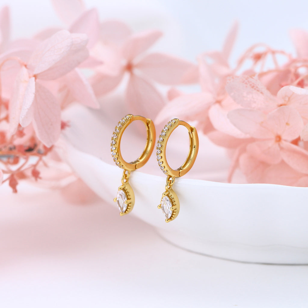 Damen Ohrhänger mit funkelnden Zirkonia und luxuriösem Design Shop Nory