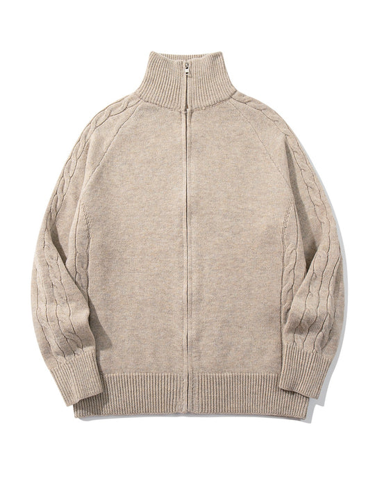 Herren Grobstrick‑Zipjacke mit Funnelkragen, Raglanärmeln und Zopfmuster Shop Nory