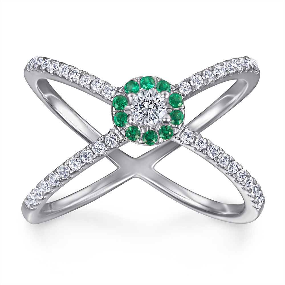 Damen Verlobungsring mit herzförmigem Kristall und kunstvollem Zirkonia-Besatz Shop Nory