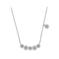 Damen Halskette mit filigranem Blumenmuster und funkelnden Zirkonia-Elementen Shop Nory