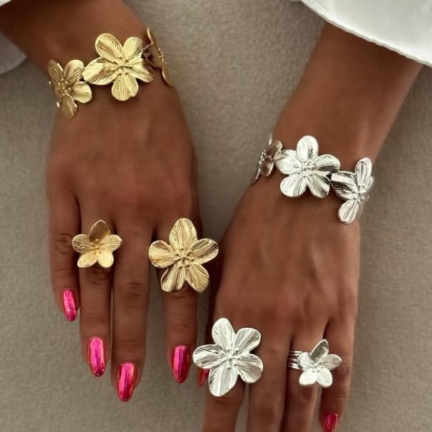 Damen Schmuckset mit originellem Blumen-Design Shop Nory