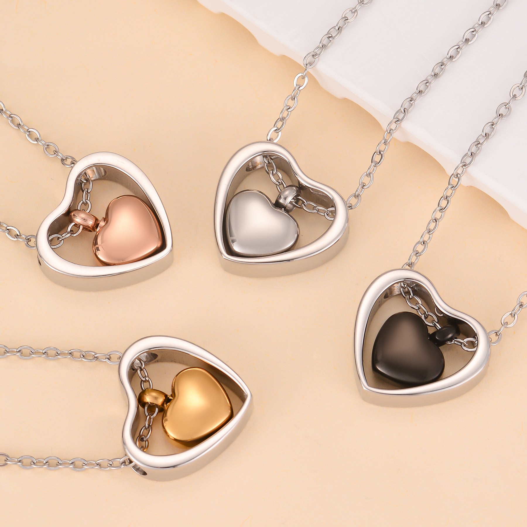 Damen Halskette mit herzförmigem Anhänger und elegantem Design Shop Nory