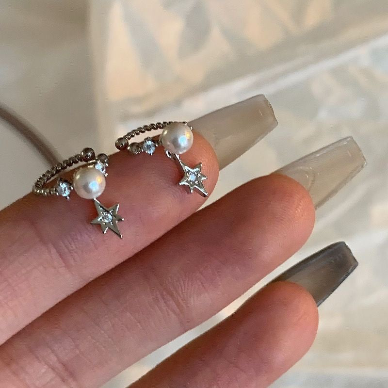 Damen Ohrstecker mit funkelnden Zirkonia und eleganten Perlenanhängern Shop Nory