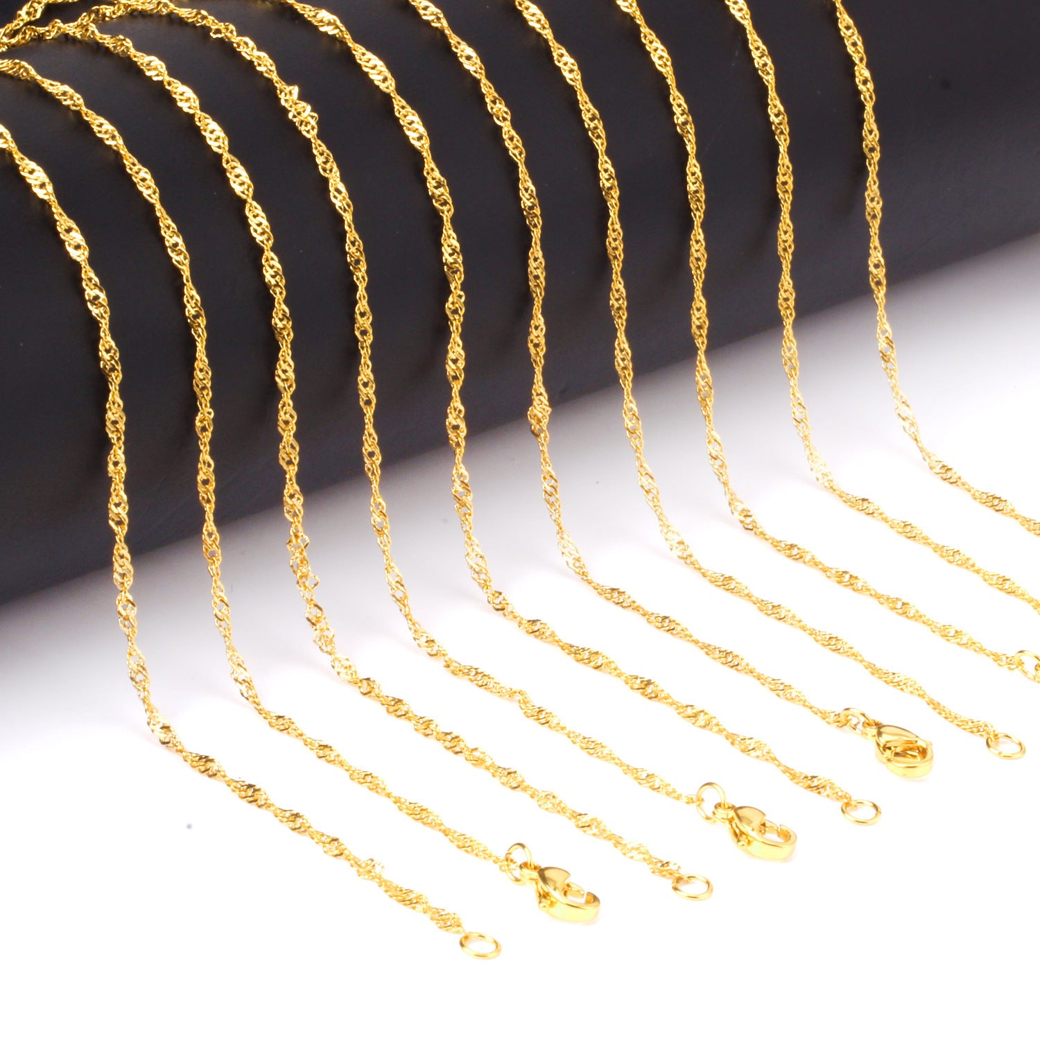 Damen Edelstahl Kette mit elegantem geflochtenem Design Shop Nory