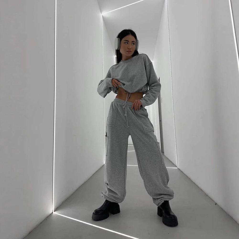 Damen Kurzes Tunnelzug-Sweatshirt mit geripptem Saum und lässiger High‑Waist‑Jogginghose Shop Nory