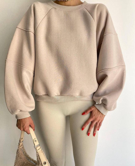 Damen Komfort-Loungewear Kombination Oversize-Sweatshirt mit High-Waist Biker-Shorts Shop Nory