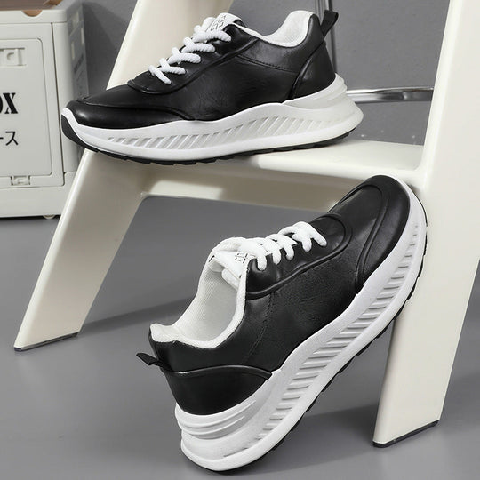 Damen Sneaker aus hochwertigem Leder mit dämpfender Sohle