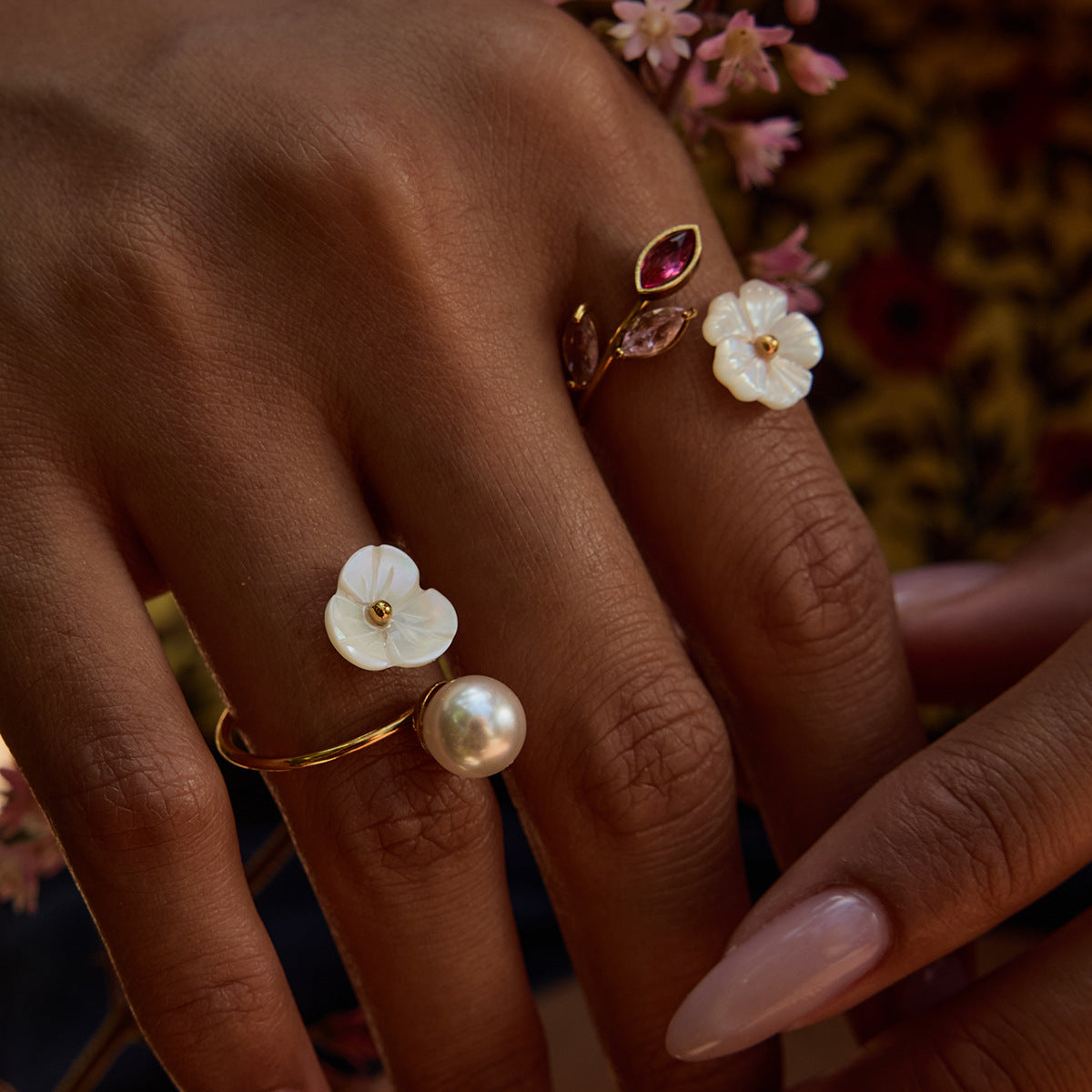 Damen Offener Ring mit floralem Design und verstellbarer Größe Shop Nory