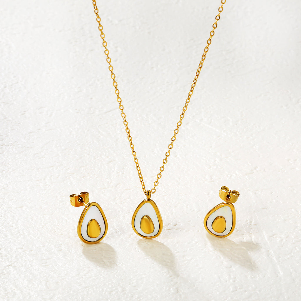Damen Schmuckset mit luxuriösem Tropfenanhänger und passendem Ohrstecker Shop Nory