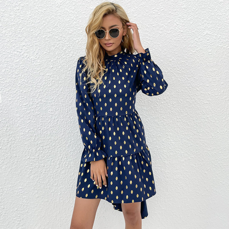 Damen Tailliertes Stufen-Minikleid mit Stehkragen, Puffärmeln und Metallic-Pünktchen Shop Nory