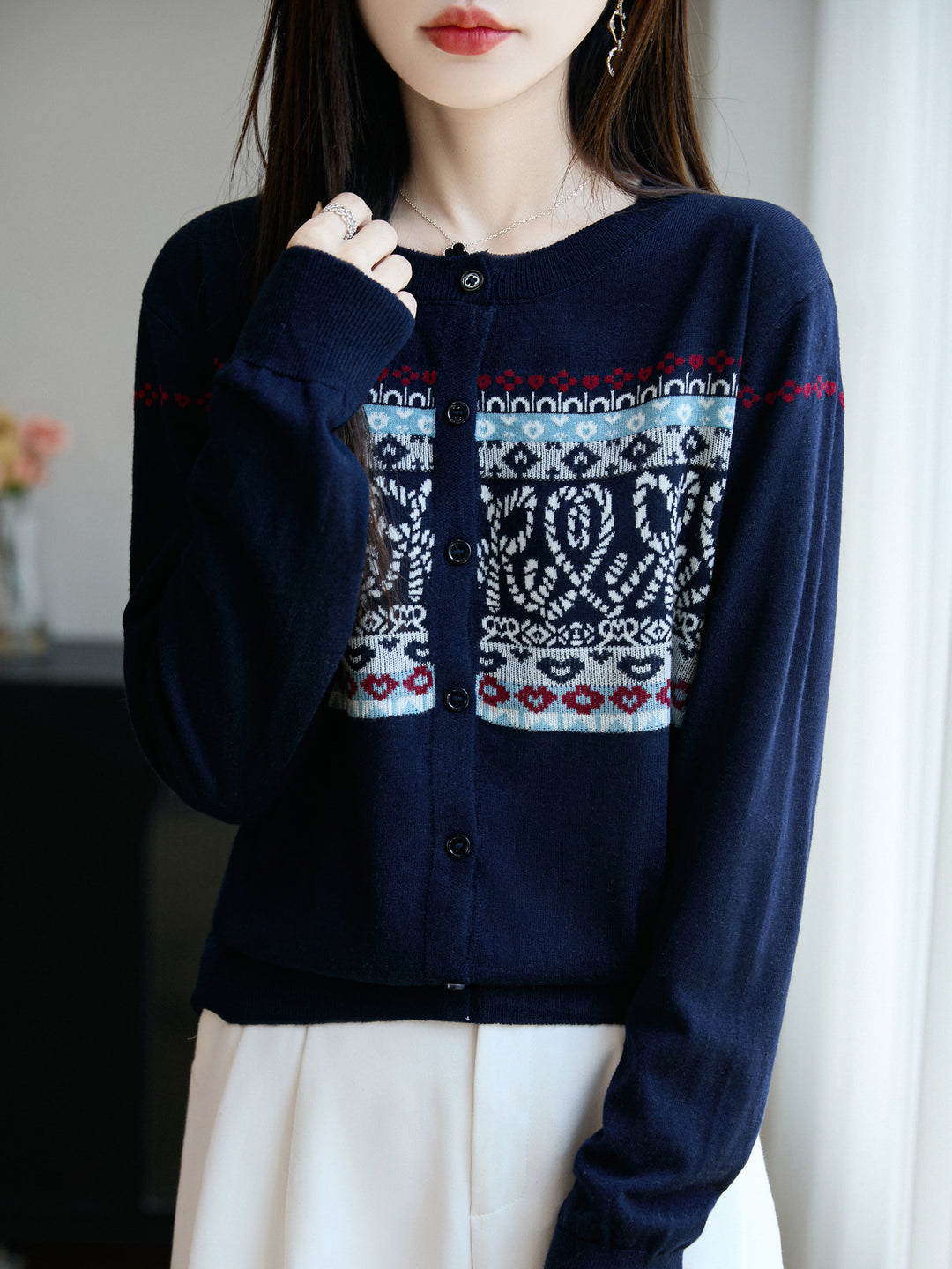 Damen Leichter Feinstrick-Cardigan mit nordischem Jacquardmuster und feiner Knopfleiste Shop Nory