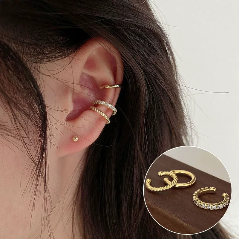 Damen Ohrstecker-Set mit funkelnden Akzenten und verschiedenen Designs Shop Nory