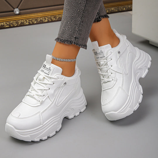 Damen Plattform-Chunky-Sneaker mit skulpturierter Profilsohle und gepolstertem Schaft Shop Nory