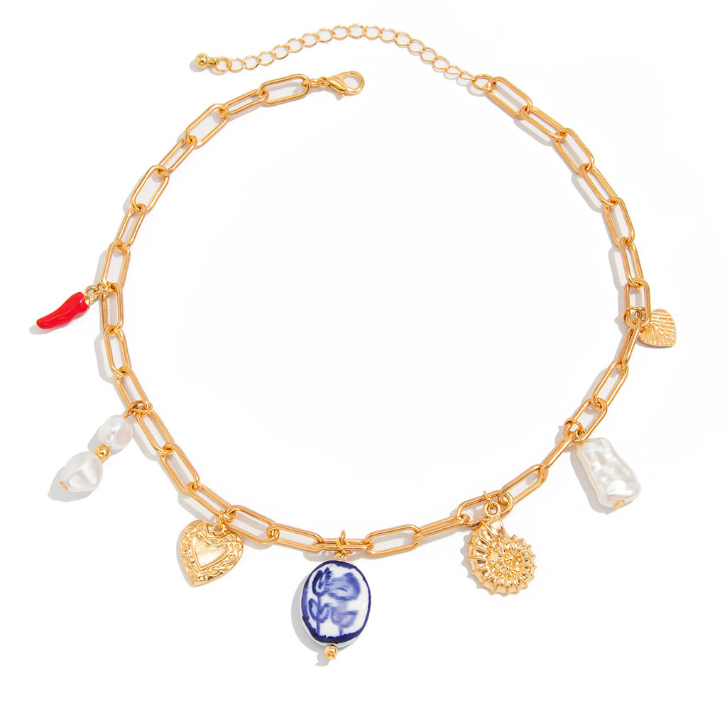 Damenkette aus Silber mit Anhängern Shop Nory