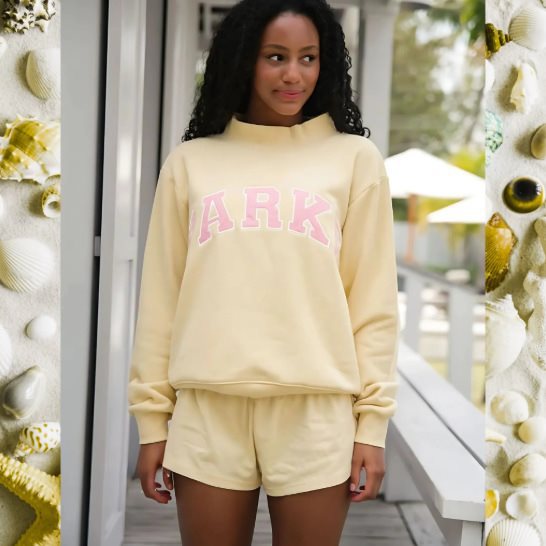 Damen Gemütliches Freizeit-Set mit Oversize kurz geschnittenem Sweatshirt und elastischen Baumwoll-Shorts Shop Nory