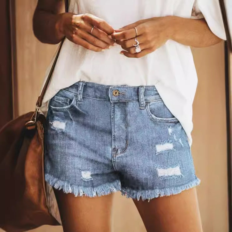 Damen Jeans-Shorts mit fransigen Säumen und distressed Details