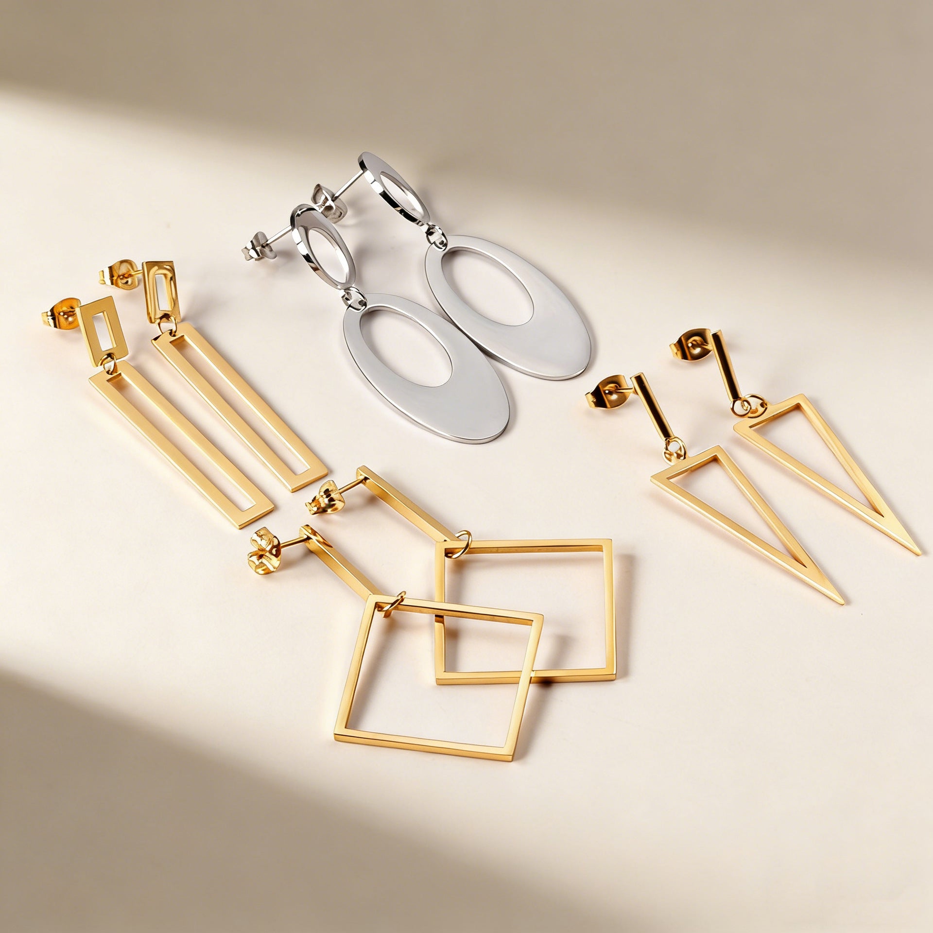 Damen Hängende Ohrringe aus hochwertigem Edelstahl mit eleganter ovaler Form Shop Nory