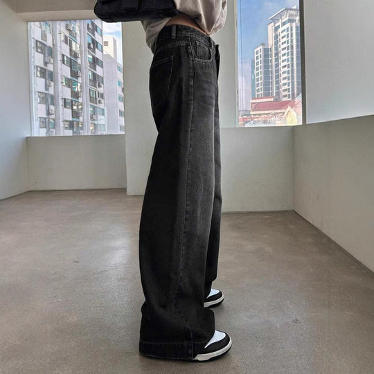 Damen Weite Jeanshose im modernem Schnitt mit elegantem Design