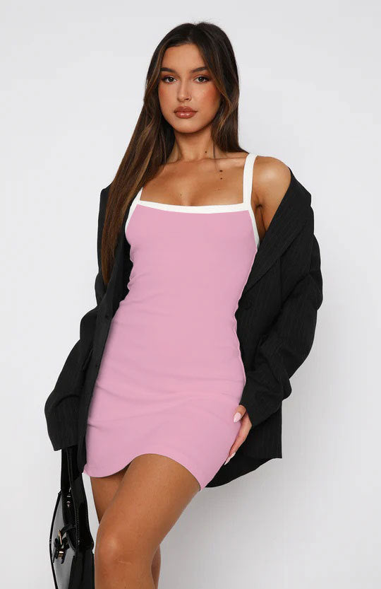 Damen Minikleid mit eleganter Trägerstruktur und figurbetontem Schnitt