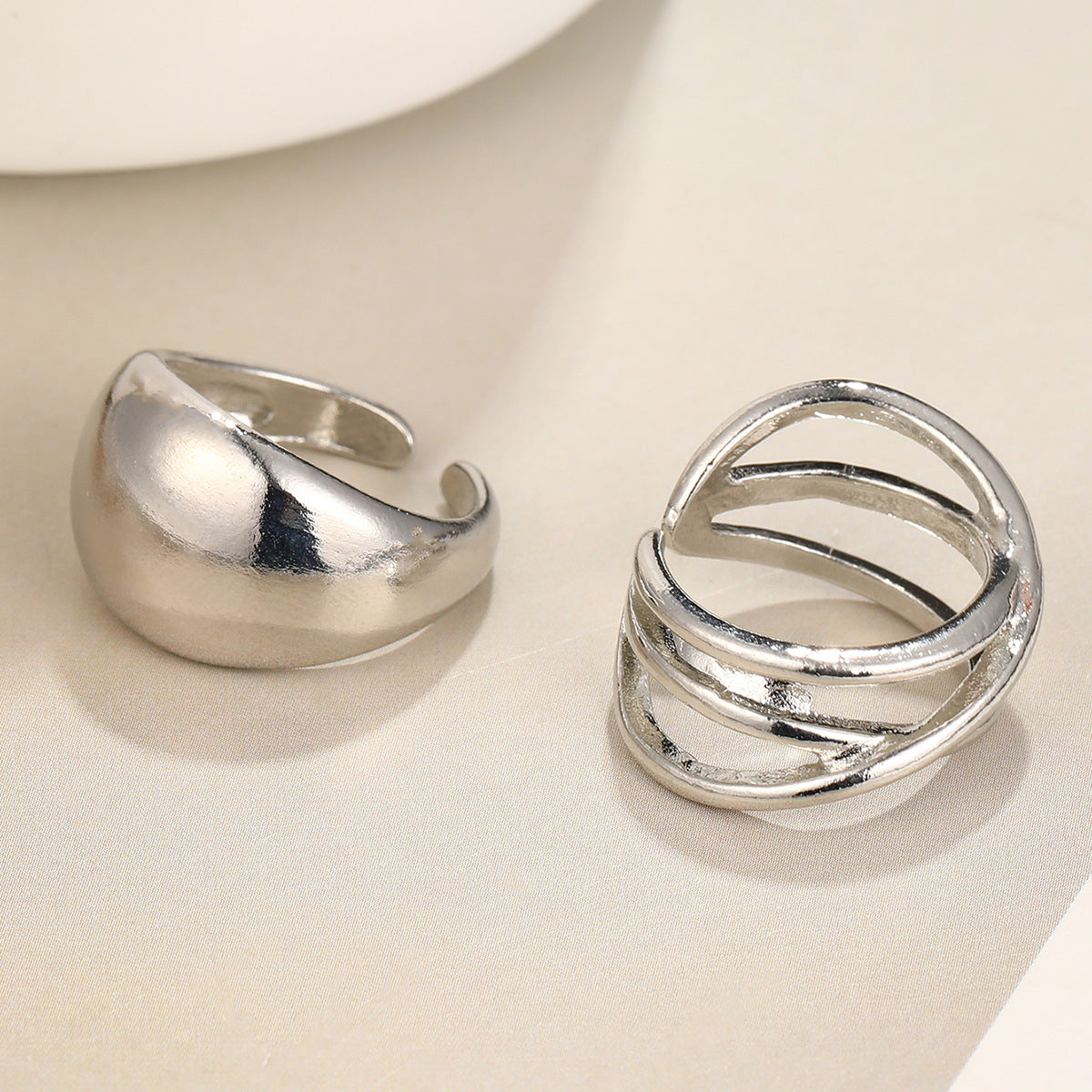 Damen Ring-Set mit künstlerischem, geschwungenem Design Shop Nory