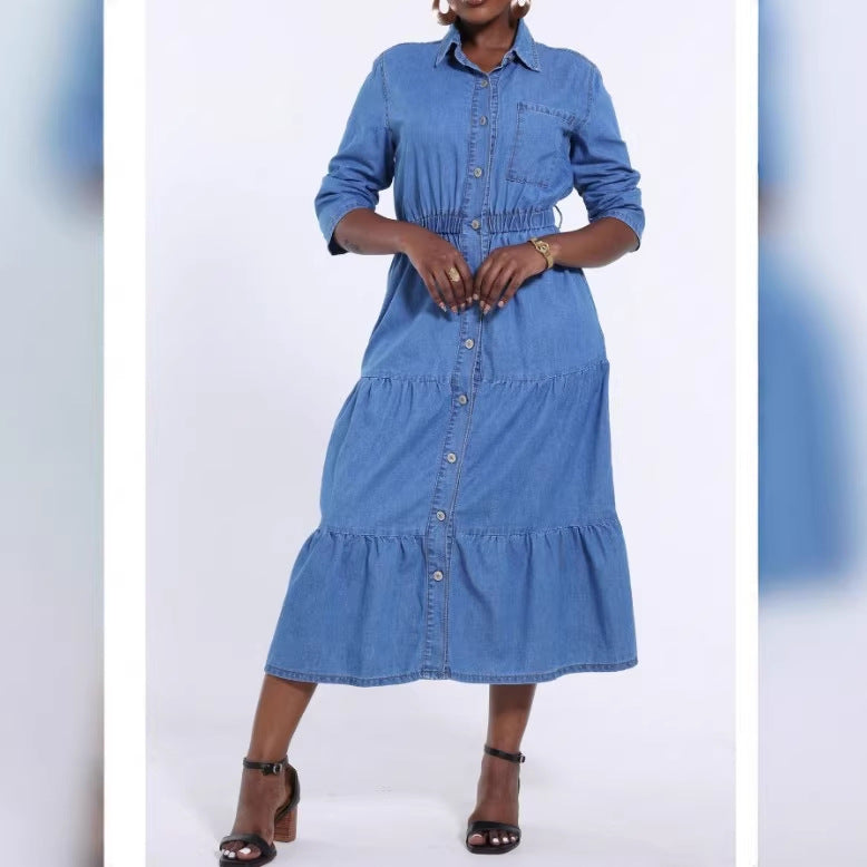 Damen Langes Denim‑Kleid mit Stufenrock, Hemdkragen und taillenbetontem Gummizug Shop Nory
