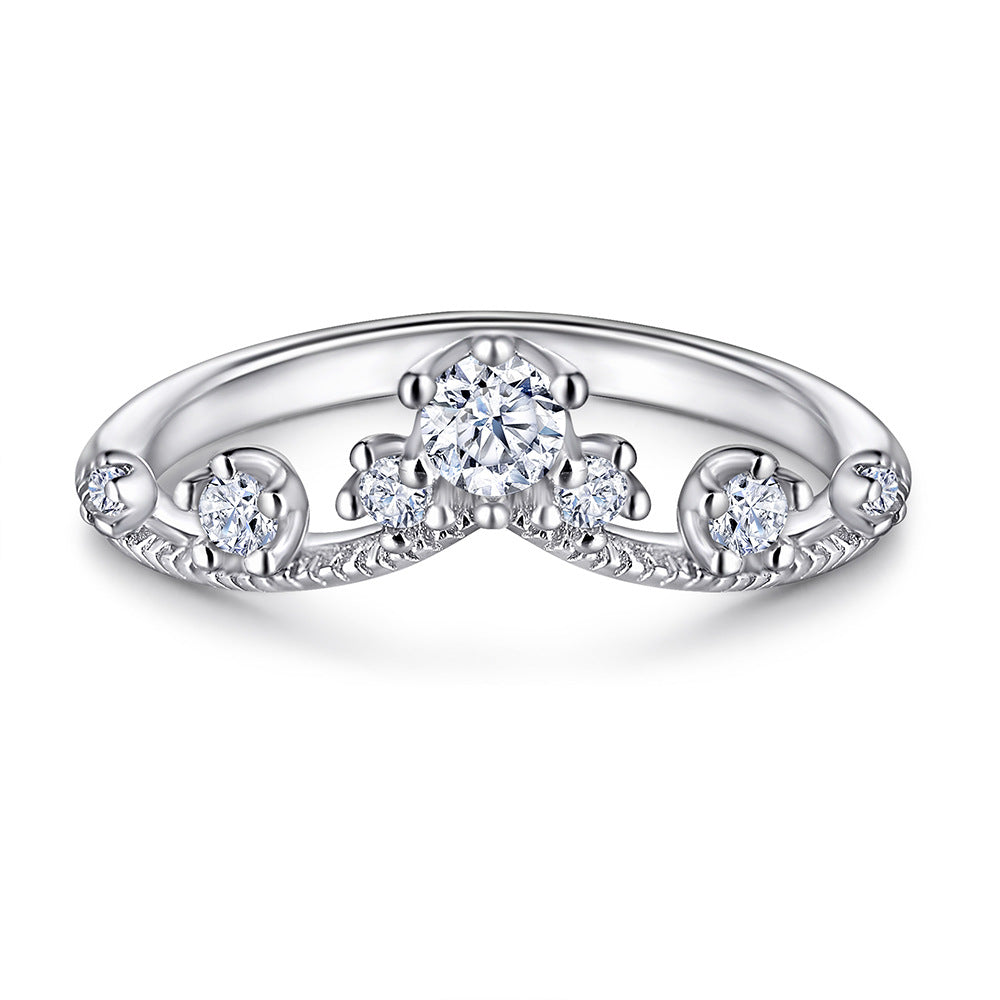 Damenring mit elegantem floralen Design und funkelnden Zirkonia-Shop Nory