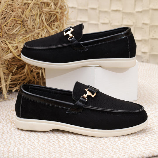 Damen elegante Veloursleder-Slipper mit dekorativer Metall-Hardware und flexibler Leichtlaufsohle Shop Nory