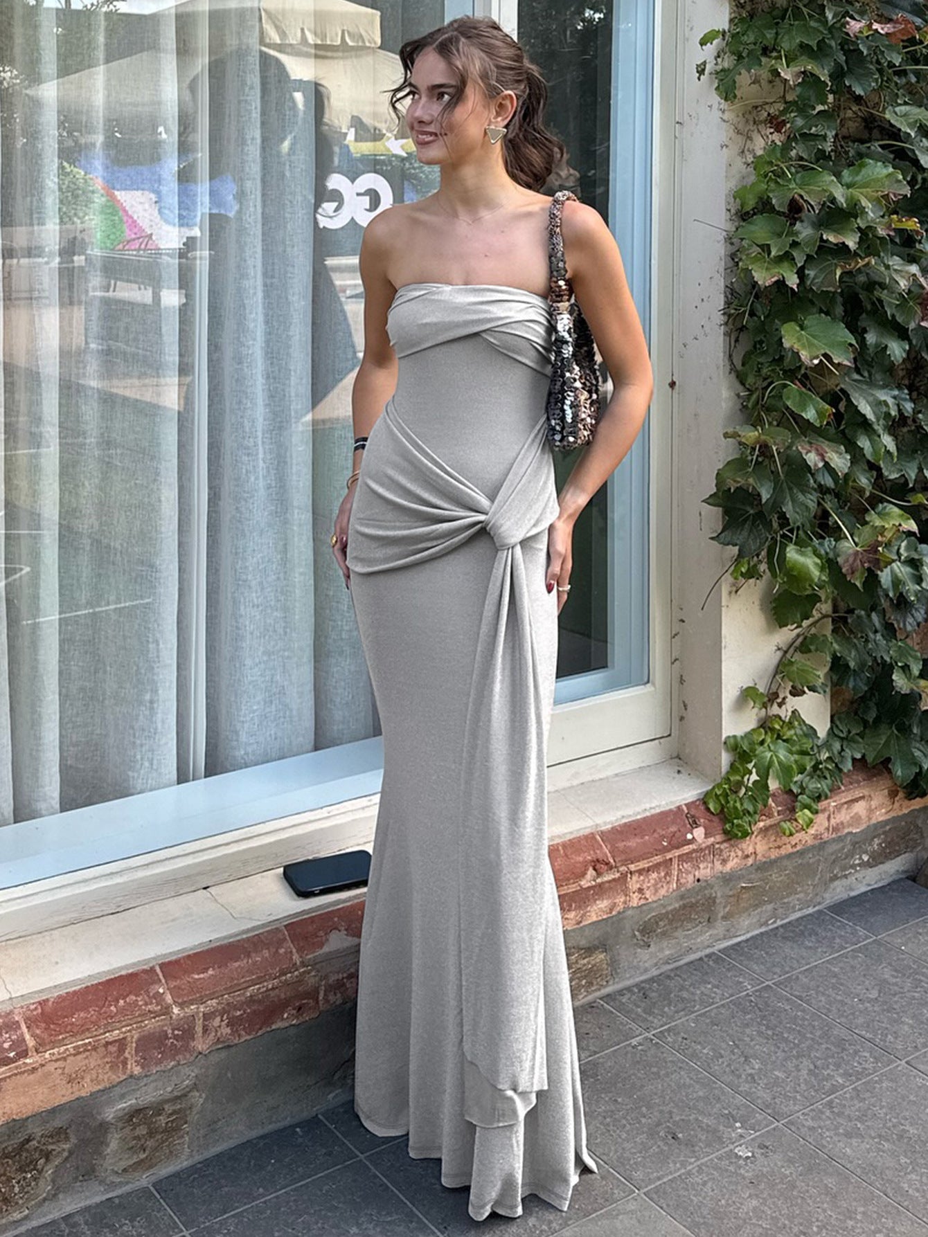 Damen Strapless Maxikleid mit raffiniertem Wickeldesign