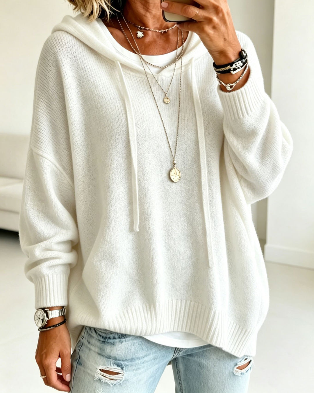 Damen Oversize Kapuzenpullover aus weichem Feinstrick mit Zier‑V‑Ausschnitt Shop Nory