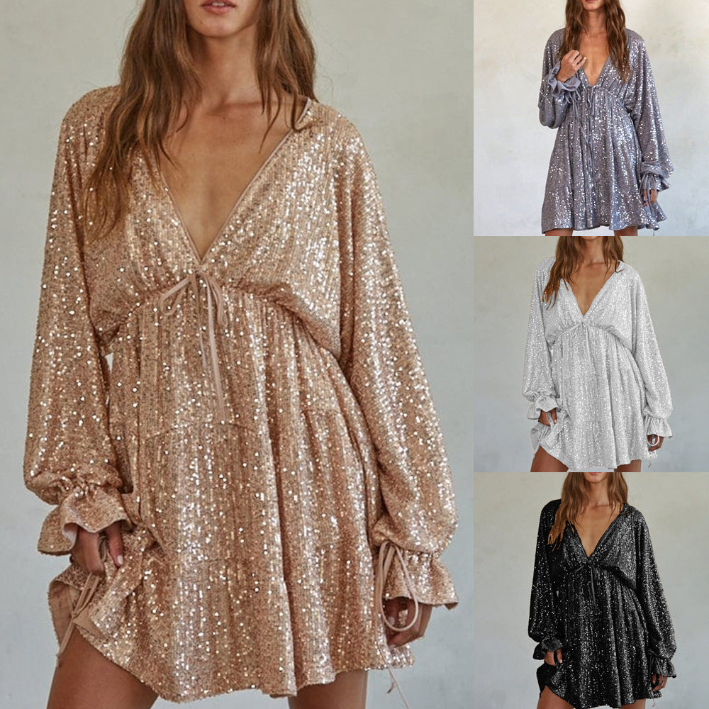 Damen Funkelndes Festkleid mit V-Ausschnitt und Rüschendetails