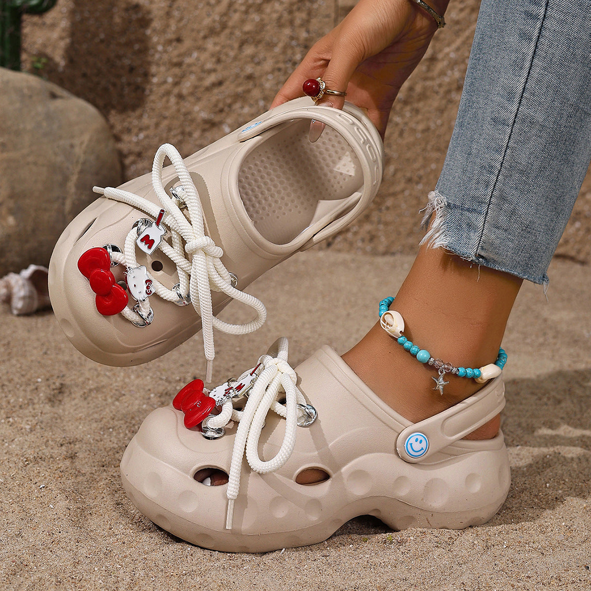 Damen Clogs mit einzigartigen Design-Details und komfortabler Sohle Shopnory