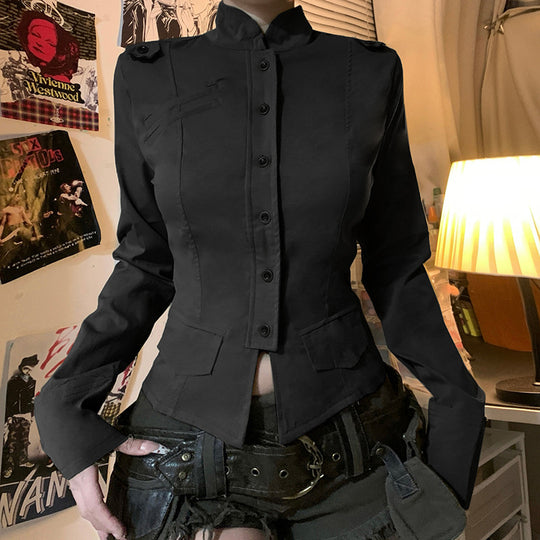 Damen nan taillierte Utility‑Militärjacke mit Stehkragen, Schulterpatten und aufgesetzten Pattentaschen Shop Nory