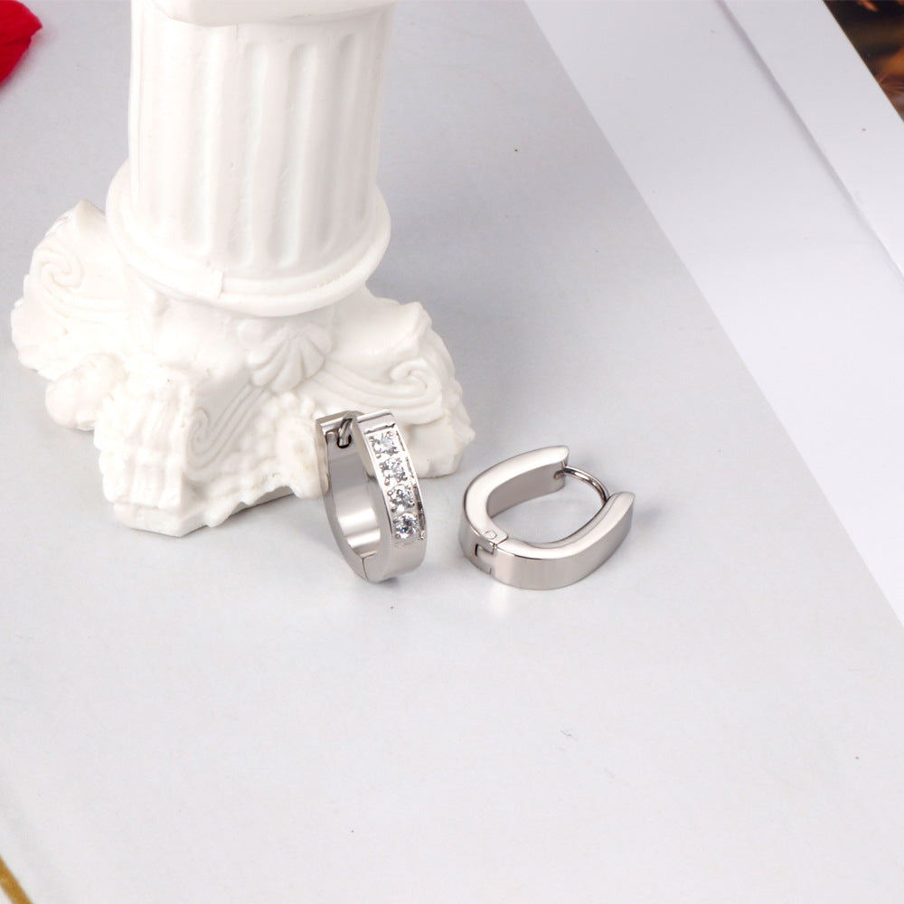 Damen Ohrstecker mit funkelnden Zirkonia und elegantem Design Shop Nory