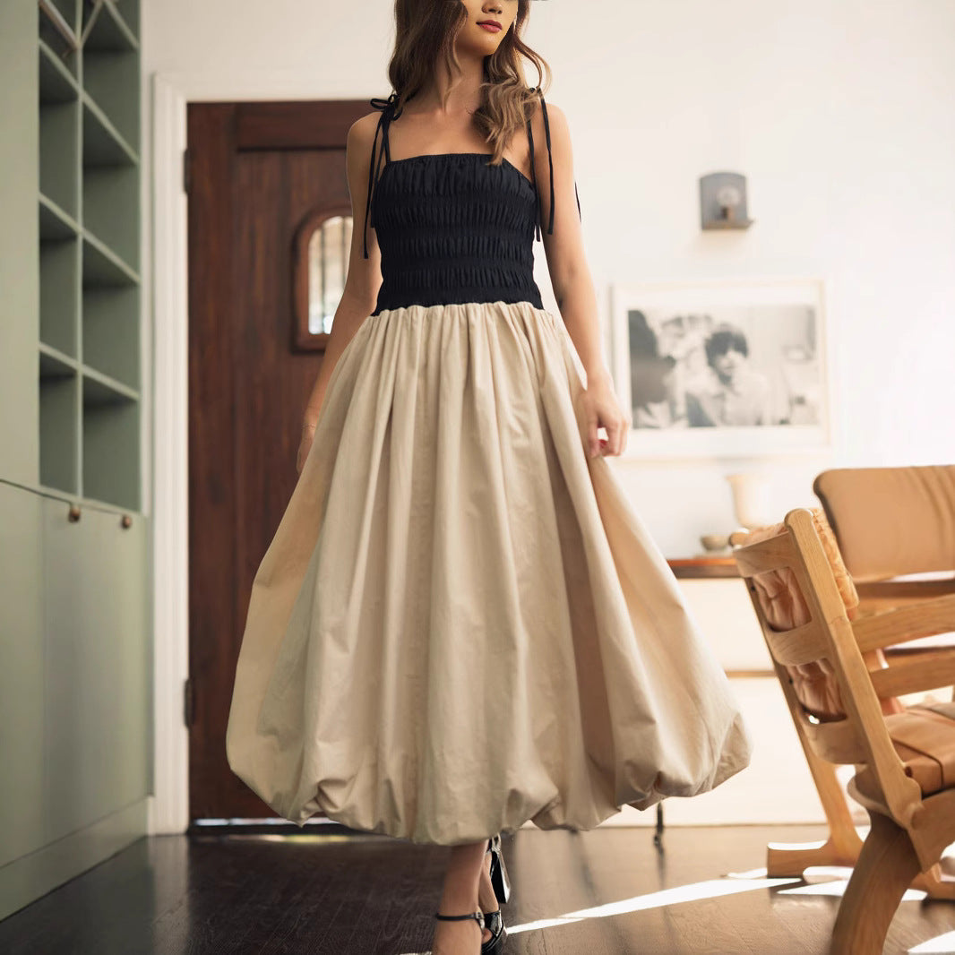 Damen Midikleid mit Smok‑Büste, Bindeträgern und ballonigem Volantrock Shop Nory