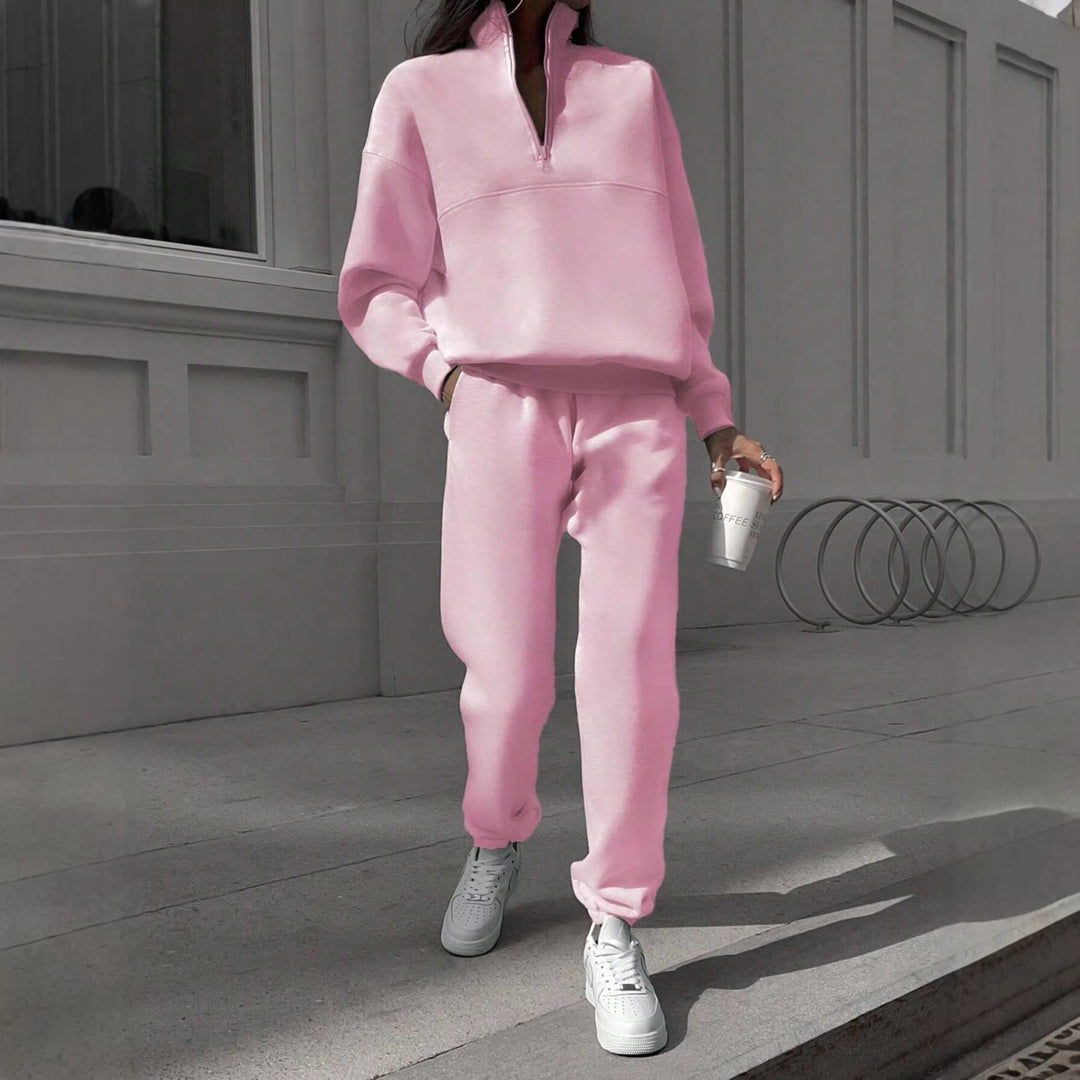 Damen Oversize Sweat-Set mit halbem Reißverschluss, Stehkragen und lässiger Jogginghose Shop Nory