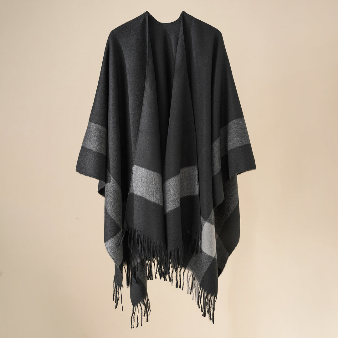 Damen Weit geschnittener Karierter Poncho mit Fransen und V‑Ausschnitt Shop Nory