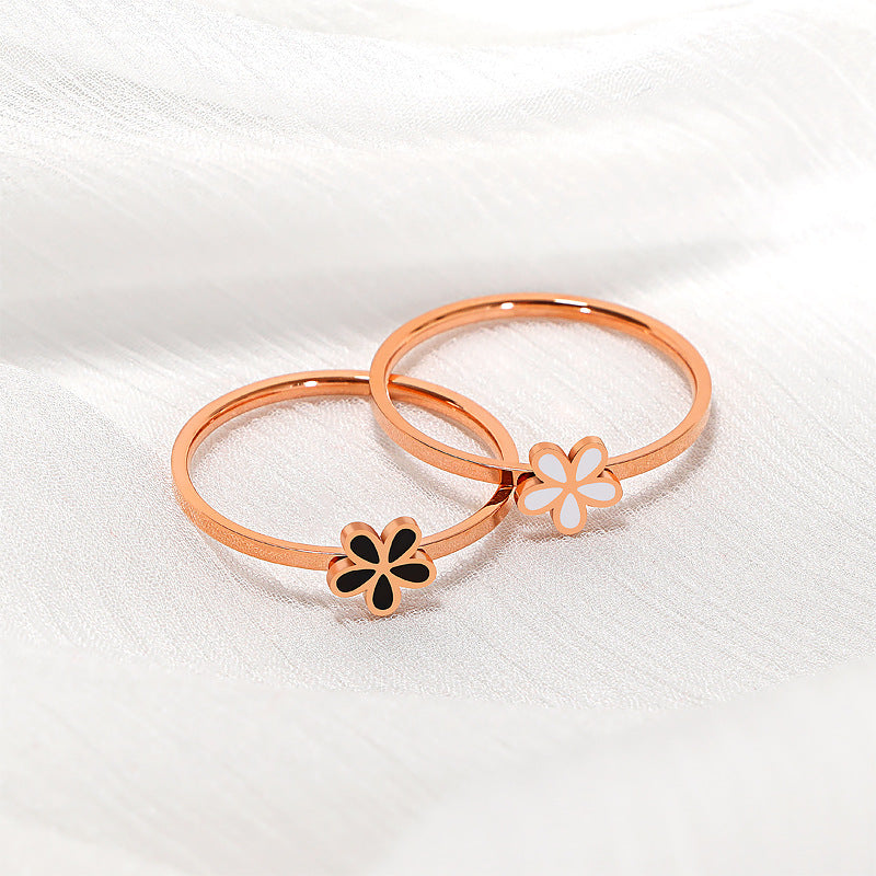 Damen Ring mit filigranem Blüten-Design Shop Nory
