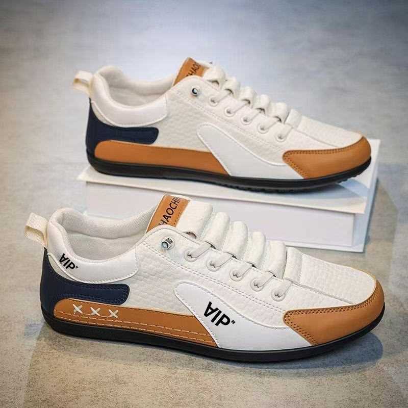 Herren Casual-Sneaker im Retro-Look mit geprägtem Obermaterial und kontrastierenden Overlays Shop Nory
