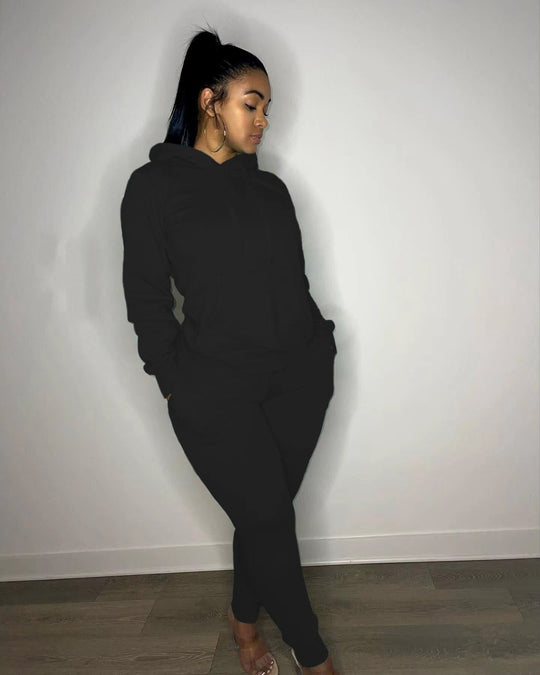 Damen nan tailliertes Hoodie- und Jogginghose-Set mit Kängurutasche, hohem Komfortbund und gerippten Knöchelbündchen Shop Nory