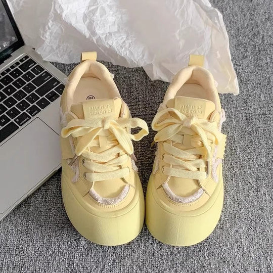 Damen Plateausneaker mit Plüschbesatz, weich gepolsterter Innensohle und skulpturierter Sohle Shop Nory