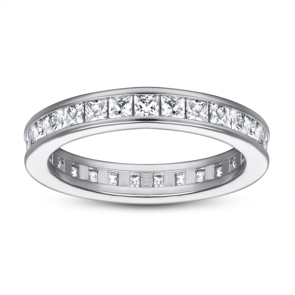 Damen Verlobungsring Set mit exquisiter Diamantfassung und feiner Zirkonia-Verzierung Shop Nory