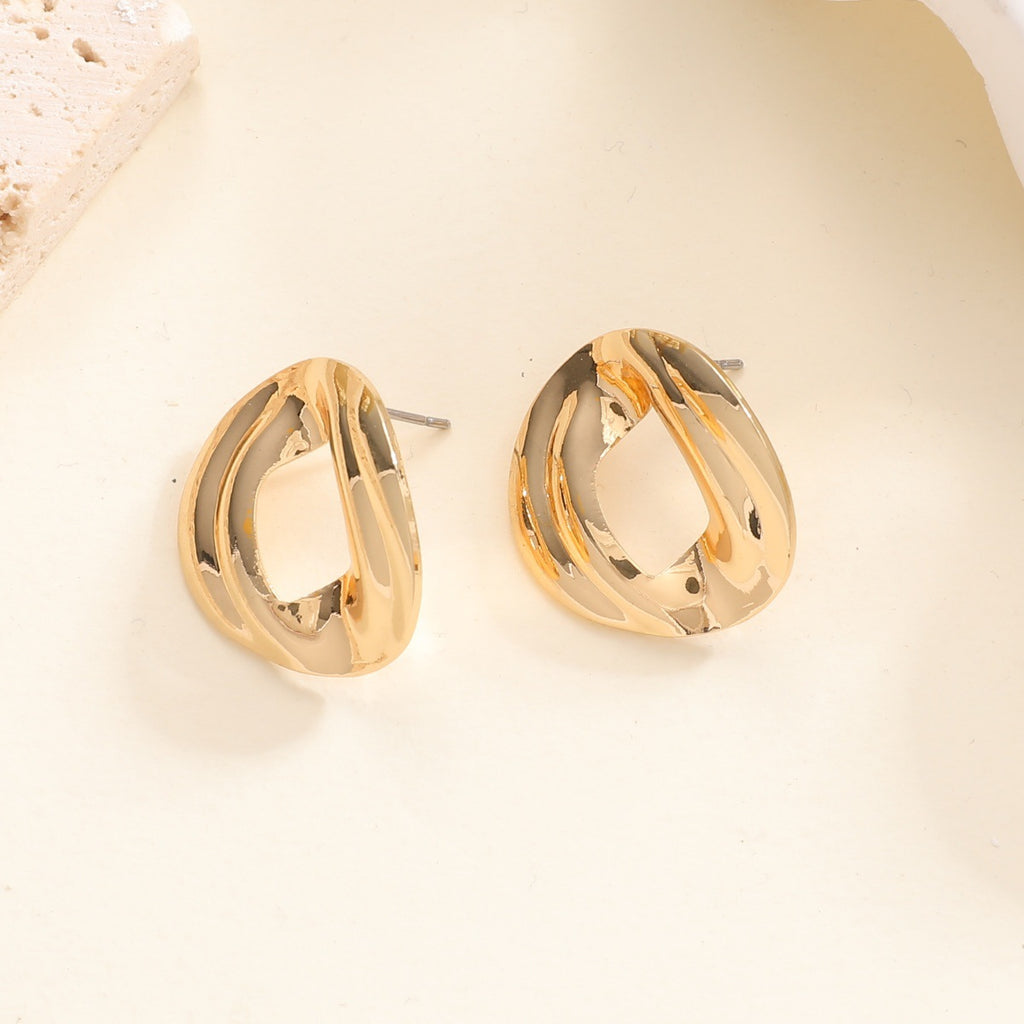 Damen Ohrringe mit modernem, skulpturalem Design Shop Nory