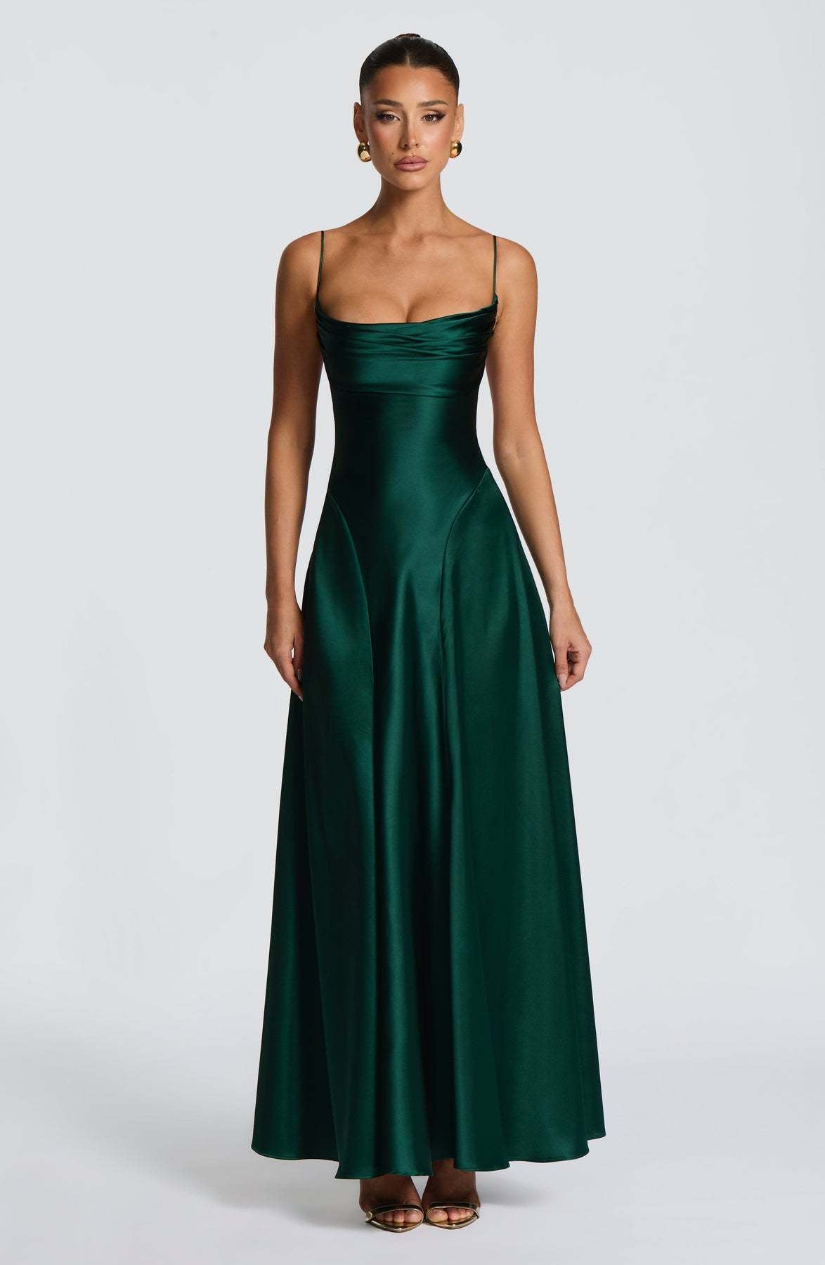 Damen Elegantes Maxikleid mit raffinierten Spaghetti-Trägern und fließendem Satin