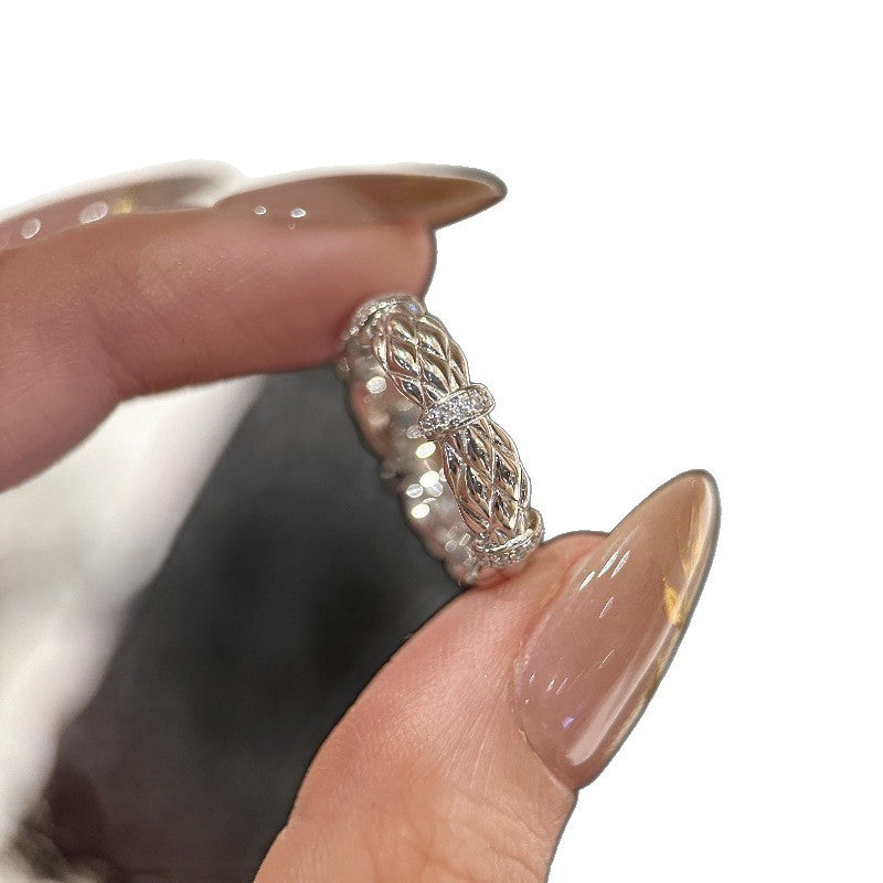Damen Eleganter und funkelnder Ring mit kunstvollem Design Shop Nory