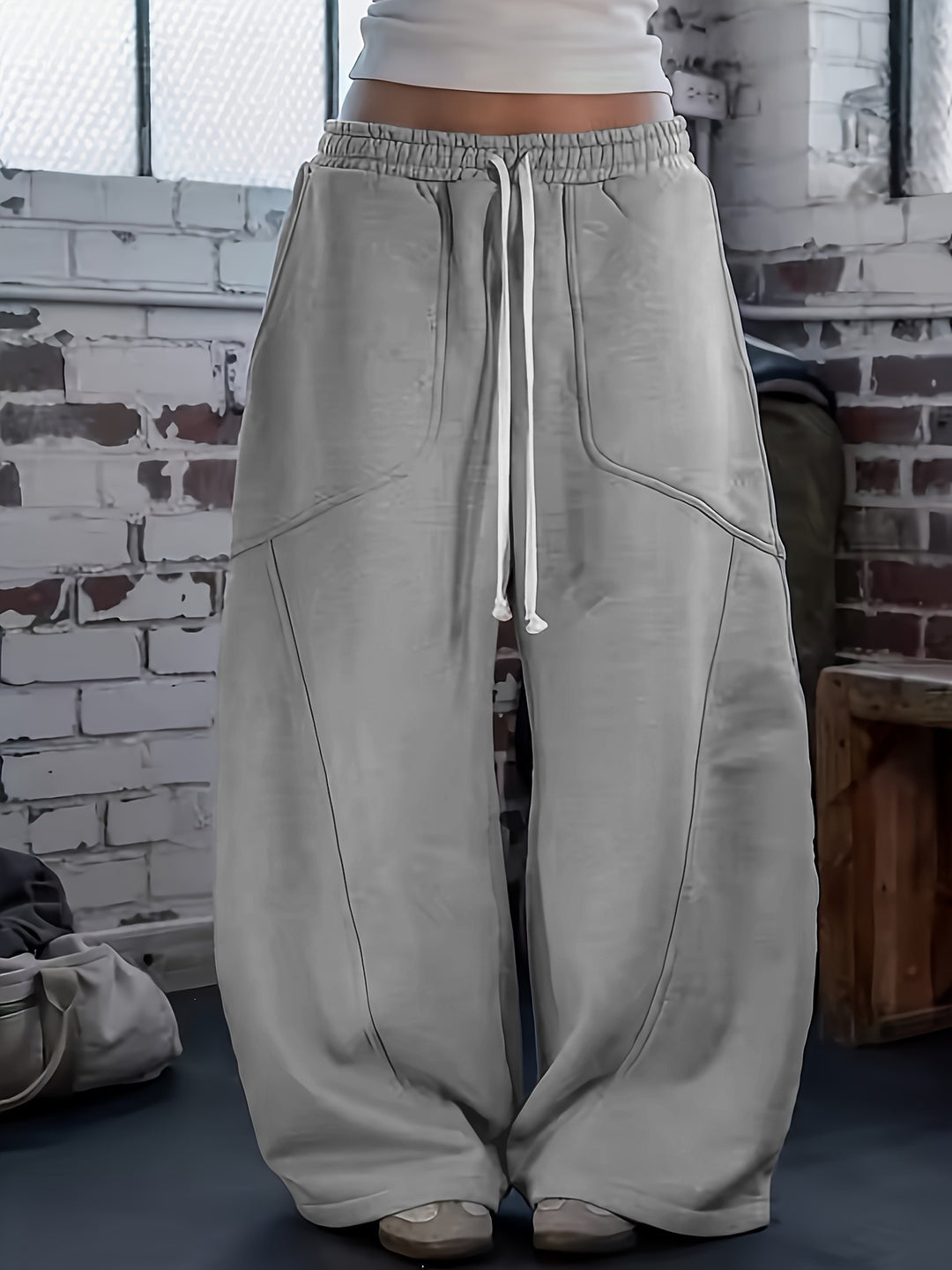 Damen Weite Baggy-Sweatpants mit hohem Elastikbund, Kordelzug und Teilungsnähten Shop Nory
